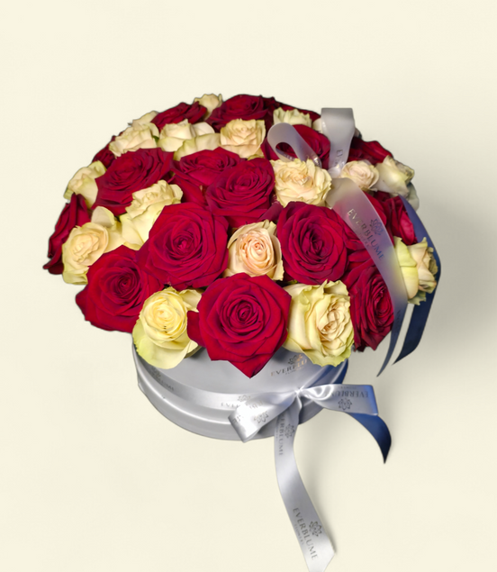 Red & White Rose Box