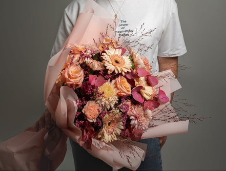 Golden Peach Bouquet