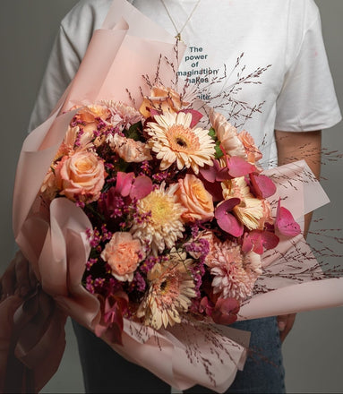 Golden Peach Bouquet