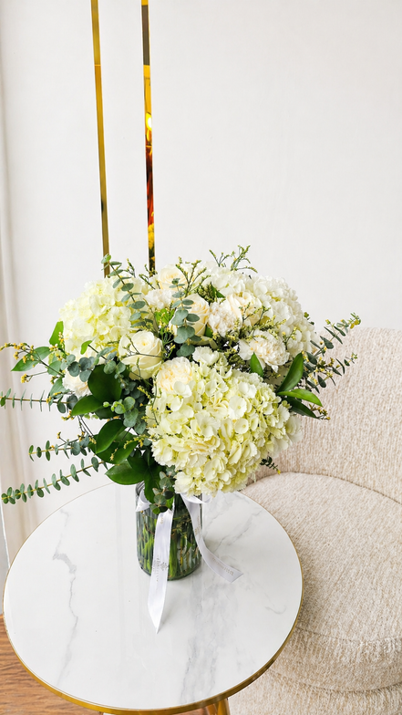 White Elegance Bouquet